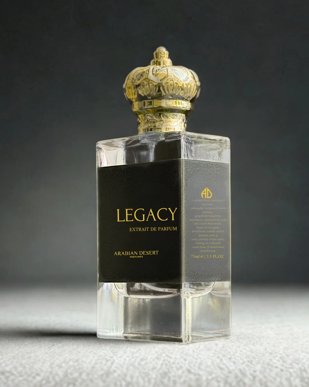 A_vibrant_fruity_opening_of_lavender_pineapple_bergamot_lemon_verbena_grapefruit_tangerine_strawberry_and_passionfruit_melts_into_a_rich_floral-fruity_heart_of_red_apple_dried_fruits.png